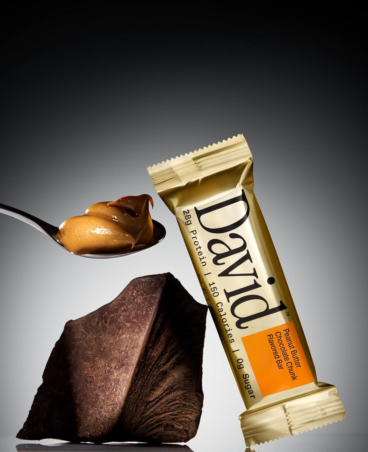 David High Protein Bars - 0g of Sugar, Low Carb, Gluten Free - 28g of Protein, 150 Calories - On-The-Go Snack - Peanut Butter Chocolate Chunk Flavor, Pack of 12